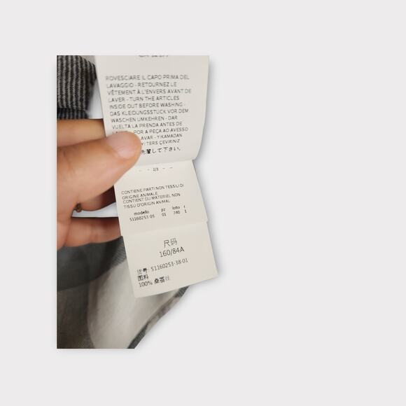 Weekend Max Mara Womens Plaid Silk Blouse Sm Black Gray Chic Staple - Picture 5 of 8